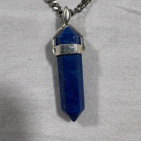 Blue Crystal Point Pendant Necklace Silver Tone Chain Elegant Gemstone Jewelry - Picture 2 of 2